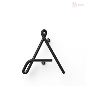 Litera na dom Authentics Wire Alphabet A