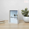 Ramka na zdjęcie Umbra Edge 13 cm, biały marmur