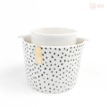 Duża czarka do herbaty Cerama Studio B&amp;W, biała w czarne kropki