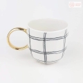 Kubeczek do kawy Cerama Studio B&amp;W, biały w czarną kratę