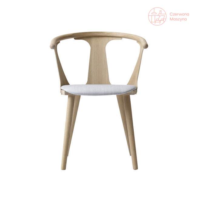 Krzesło &tradition In Between SK2, jasnobrązowe z materiałowym siedziskiem