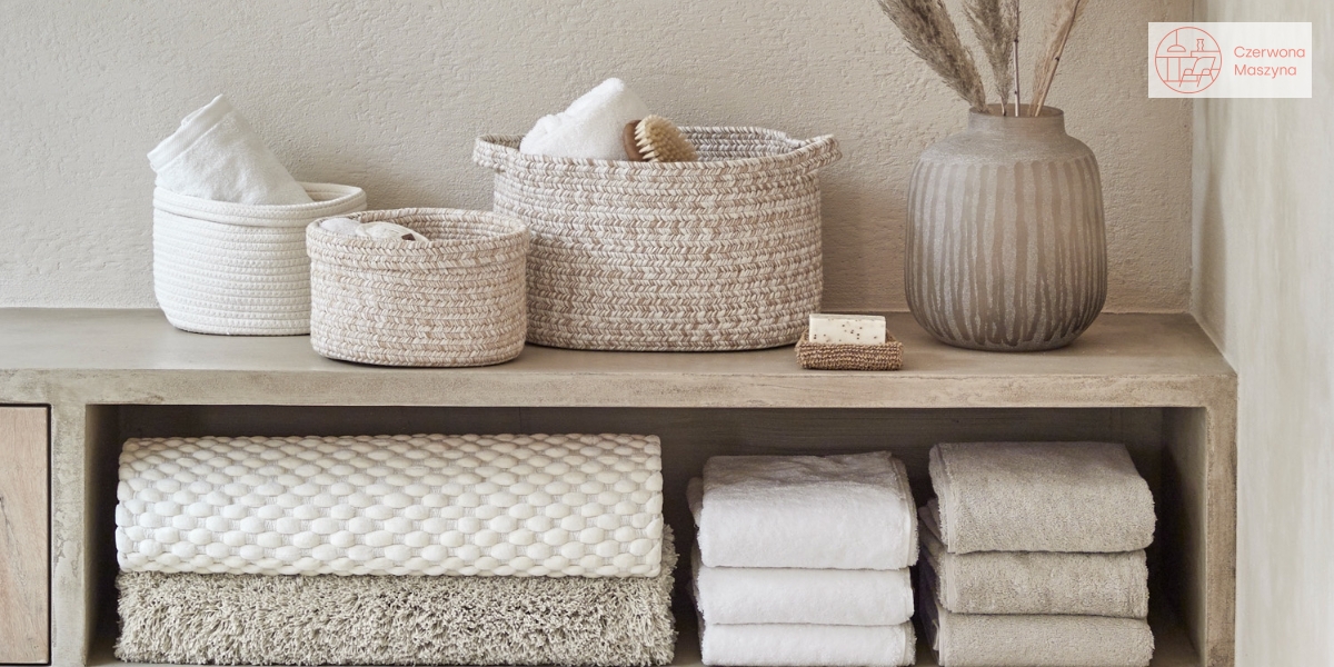 Przechowywanie w łazience – sposób na ręczniki
